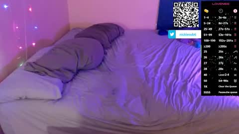  Nickie  online show from December 17, 12:33 pm