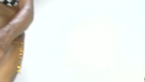 Snapshot of nicklamama chatting on March 3, 10:18 pm softnickla online show from March 3, 10:18 pm