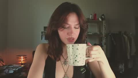 Veronica online show from May 23, 1:40 pm