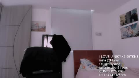 Nikylaine online show from June 2, 3:57 pm