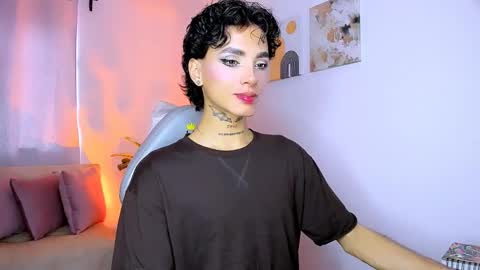 Nilam online show from April 7, 8:43 pm