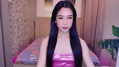 nirafox online show from February 5, 12:48 am