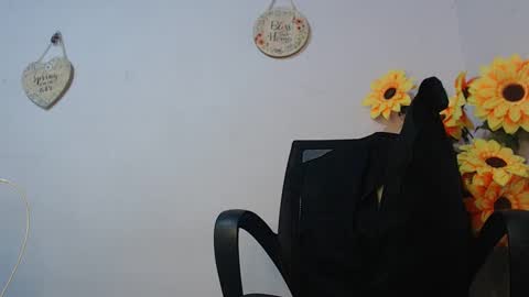 Noah Millers online show from January 15, 5:29 am