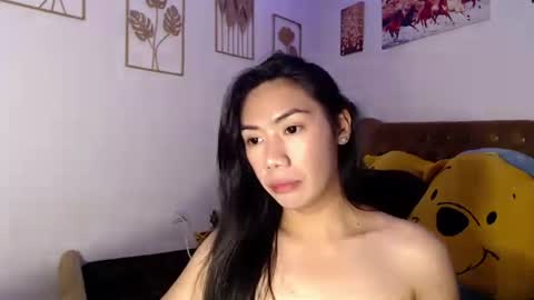 Snapshot of noboyfriendsincebirth chatting on October 1, 11:33 am Samantha Summer online show from October 1, 11:33 am