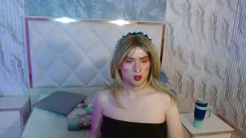 nooah_tay online show from February 2, 3:38 am