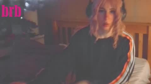 Snapshot of notyourfemboi chatting on October 11, 10:34 pm Lucy online show from October 11, 10:34 pm