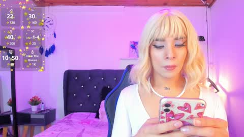 nyx__blackwood online show from December 11, 2:43 am