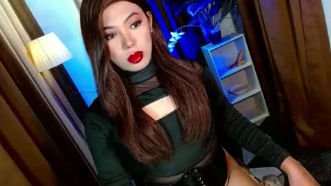 Miss OLIVIA online show from November 29, 12:07 pm