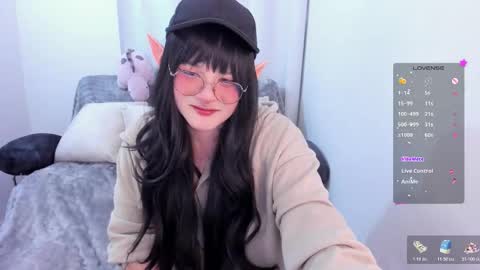 Omori Chan   online show from December 18, 4:45 pm