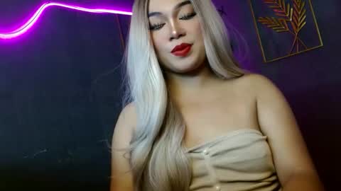 anura online show from December 4, 3:32 am