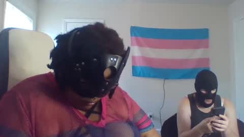 Puppyslut online show from April 11, 6:00 pm