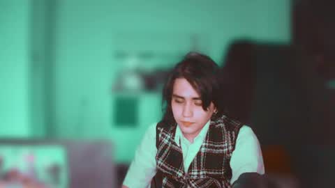 In bio online show from April 6, 9:48 pm