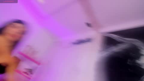 Snapshot of paulinabelle chatting on October 19, 3:04 pm Paulina Belle online show from October 19, 3:04 pm