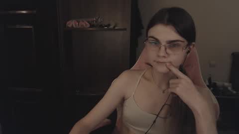 Farida online show from February 16, 1:27 am