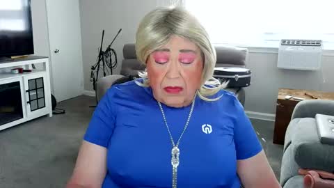 Geri online show from April 18, 5:15 pm