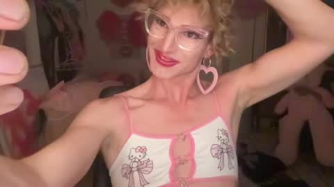 pinkfag online show from July 31, 4:40 pm