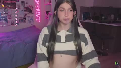 pinkvenom_ online show from April 19, 12:39 pm