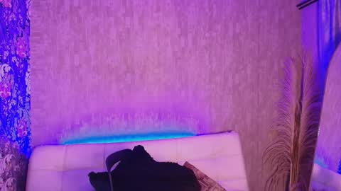 cris online show from March 16, 2:26 am