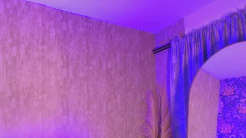 cris online show from April 6, 3:05 am