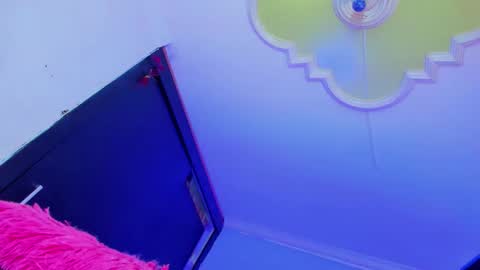 Charlotte online show from April 4, 10:51 pm