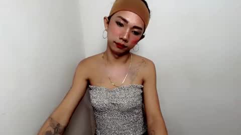 Snapshot of princess_david_collins chatting on October 10, 1:23 pm princess_david_collins online show from October 10, 1:23 pm