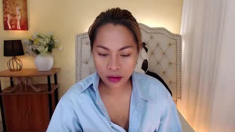 princessyanzy1 online show from February 2, 2:17 am