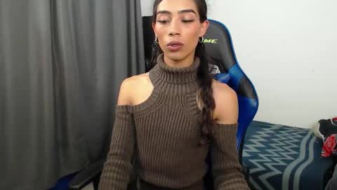 Cris online show from February 20, 5:59 pm