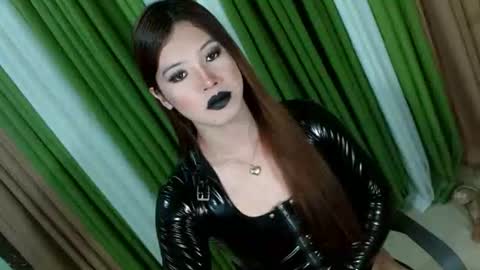 Kendal  online here from 6am-3pm philippine time online show from September 8, 10:52 pm