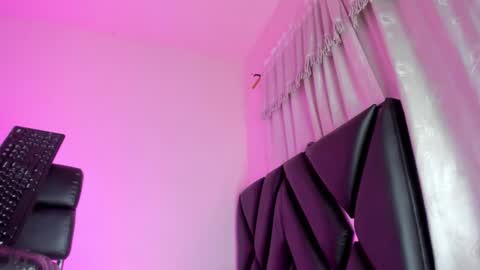 real_sweetbrina online show from March 15, 9:34 am