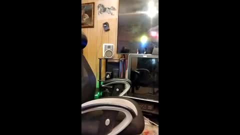 rebeckaloves online show from January 8, 9:13 am