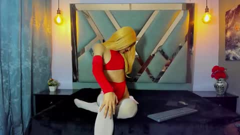 Regantaylor online show from December 2, 2:09 pm