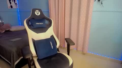 charlotte online show from November 10, 9:16 pm