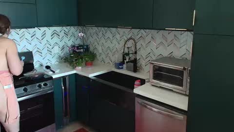 Rosalie Caine online show from March 13, 5:07 pm