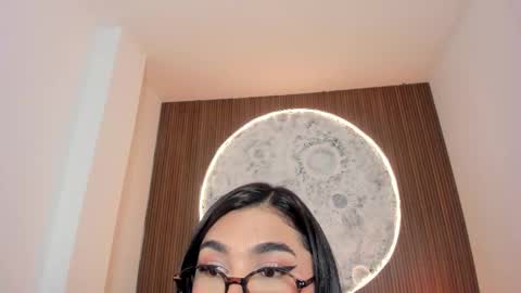 Rose online show from March 10, 2:31 pm