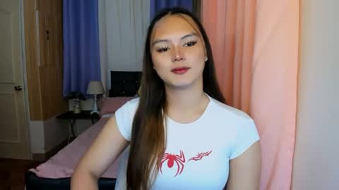 sabrina_hilson online show from April 12, 2:59 am