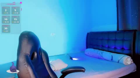 samantha_duke66 online show from June 5, 6:52 am