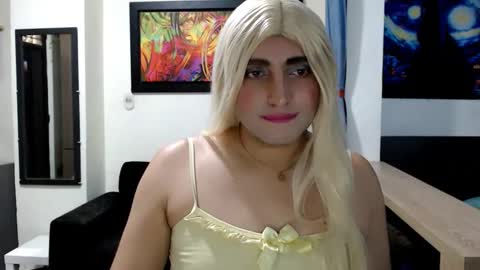Snapshot of samara81648 chatting on October 24, 2:11 pm Samara online show from October 24, 2:11 pm