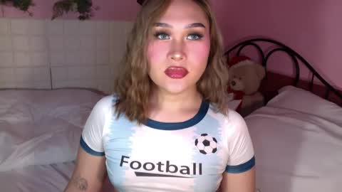 Sarah Drews   Super model online show from February 6, 8:34 pm