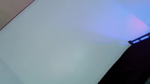 Tiffanie online show from November 19, 3:06 am