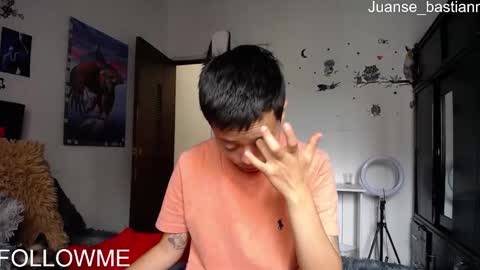 Snapshot of sebastian_posse chatting on March 1, 2:34 pm Myystiic online show from March 1, 2:34 pm