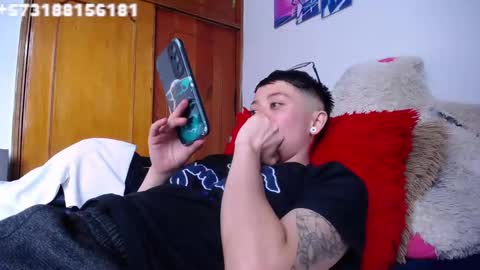 Snapshot of sebastian_posse chatting on September 30, 8:20 pm Myystiic online show from September 30, 8:20 pm