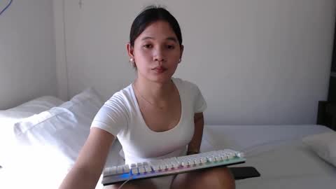 MEG online show from January 16, 5:11 am