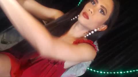 senyora_evangelista online show from April 18, 9:11 am