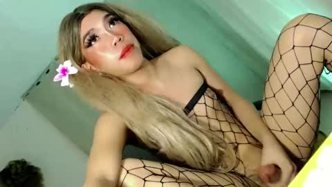 sexyhorny_jess online show from March 16, 5:44 am