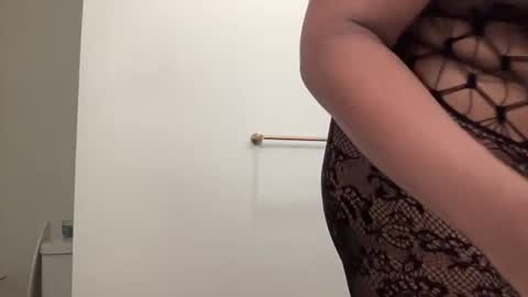 Sissyblkgoddess online show from June 26, 5:12 am