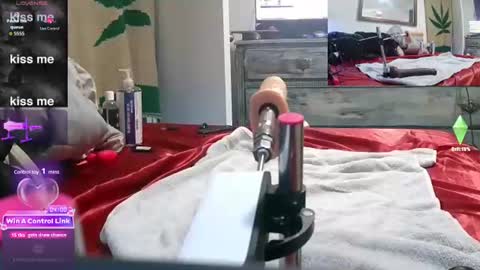 sissyjolcia online show from June 28, 3:01 am