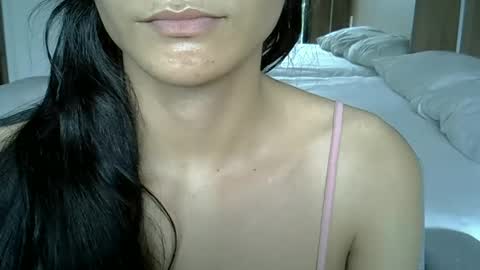 skinnykittencam online show from September 24, 1:06 pm