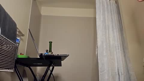 Skyisacutie online show from December 1, 9:23 am