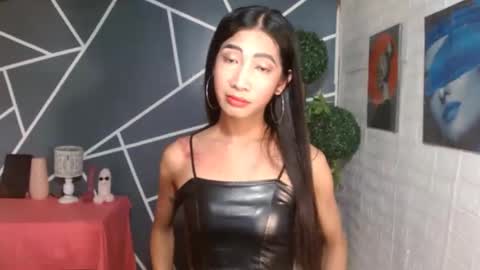 slimprettyjoira online show from April 21, 1:07 am