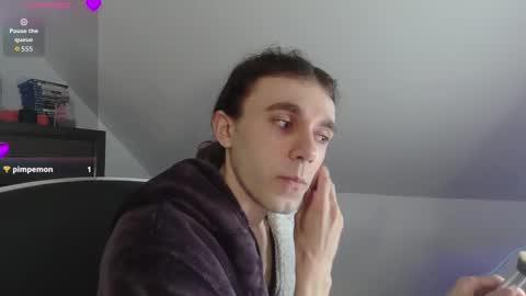 Natsu online show from December 1, 6:32 pm